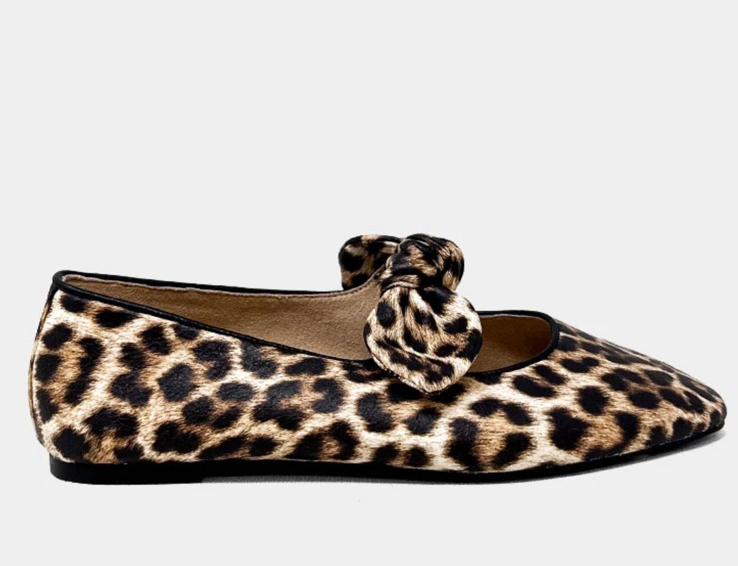 Leopard Knot Ballet