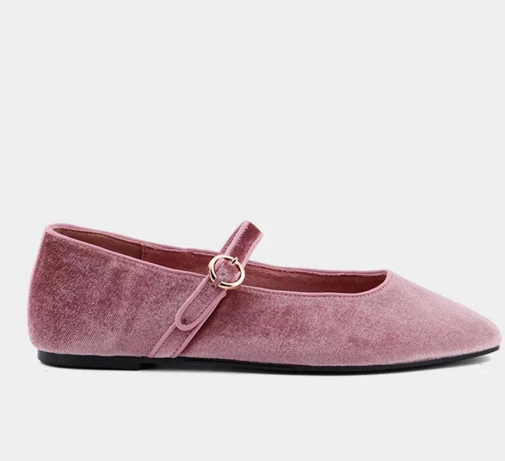 Annabelle Rose Velvet Flat