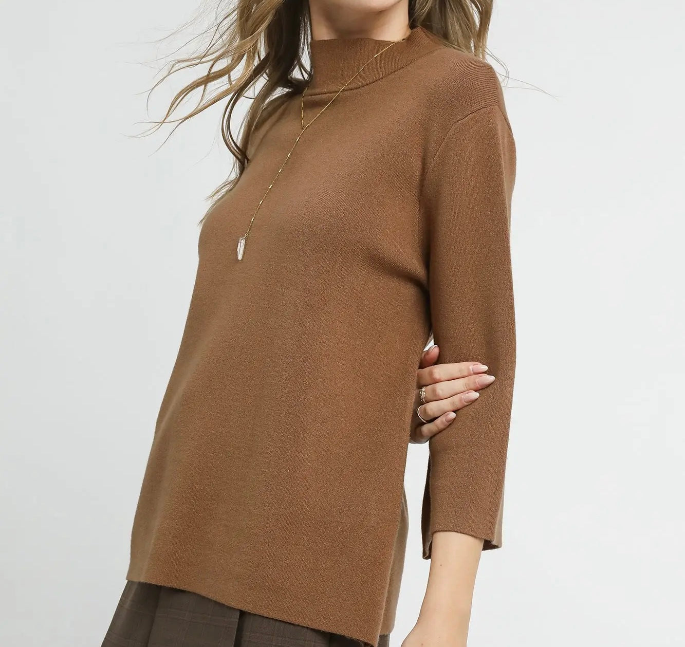 Mocha Mousse Essential Luxe