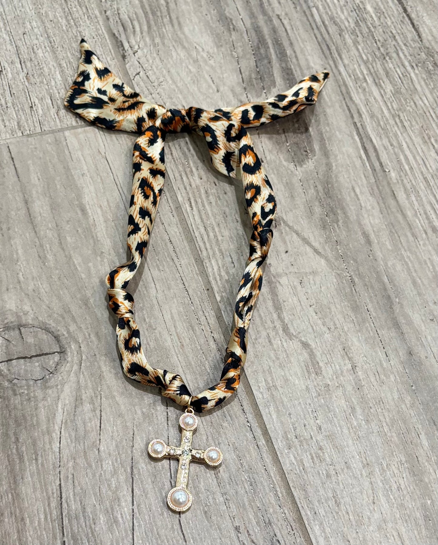 Scarf Necklace- leopard