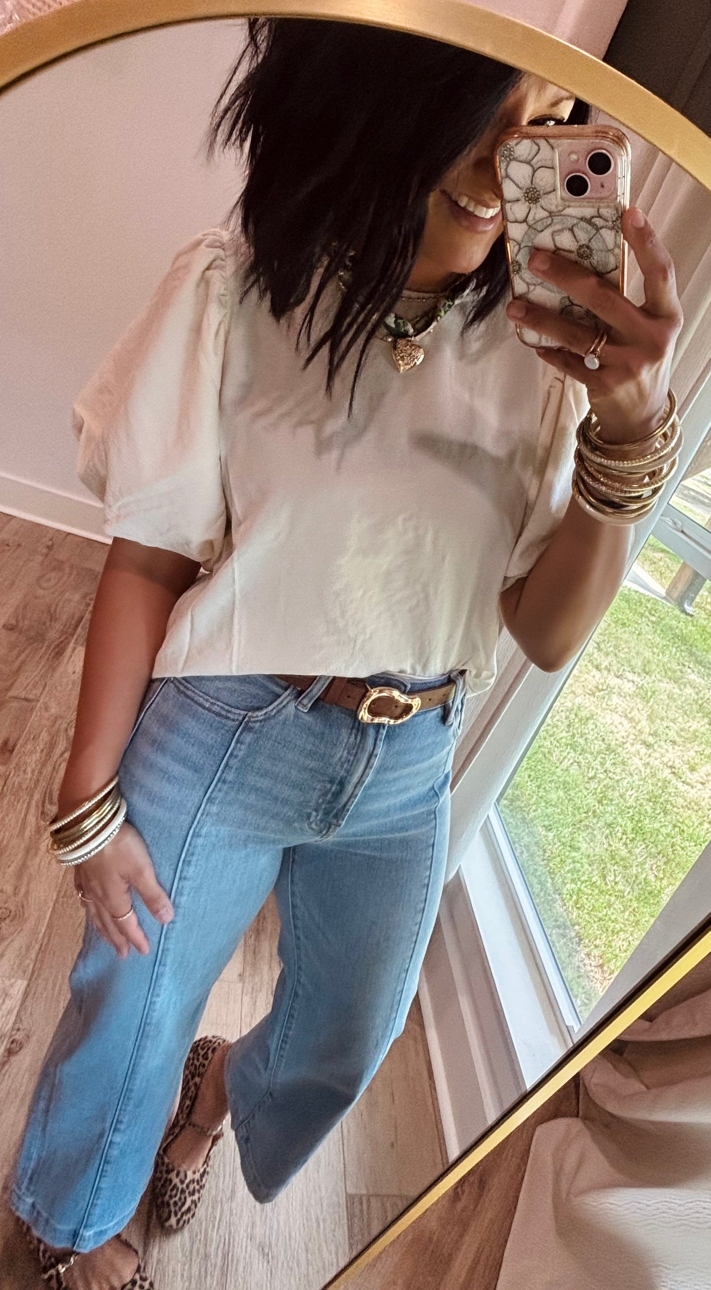 Light Pin-Tuck Jeans
