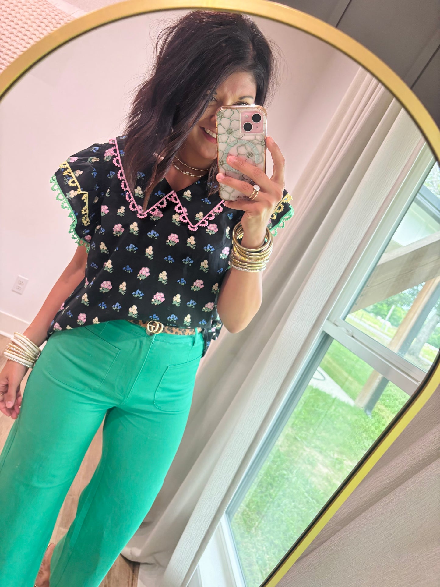 Scalloped Whit Floral Black Top
