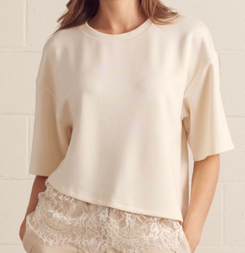 Sweetly Detailed Top-CREAM