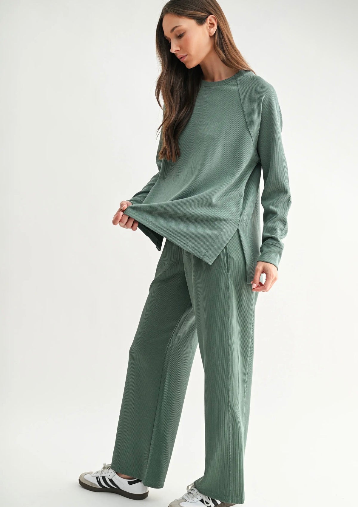 The Evergreen Ease SET