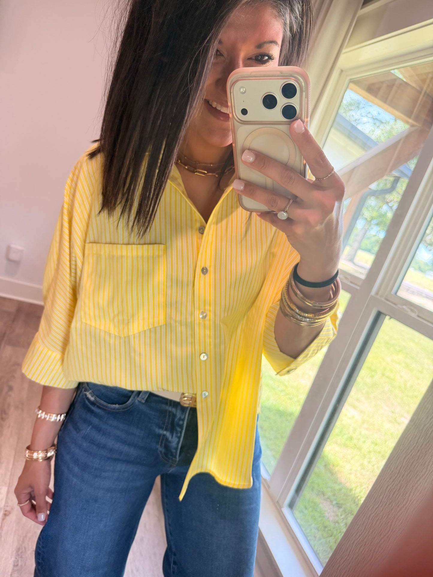 Sunshine stroll top