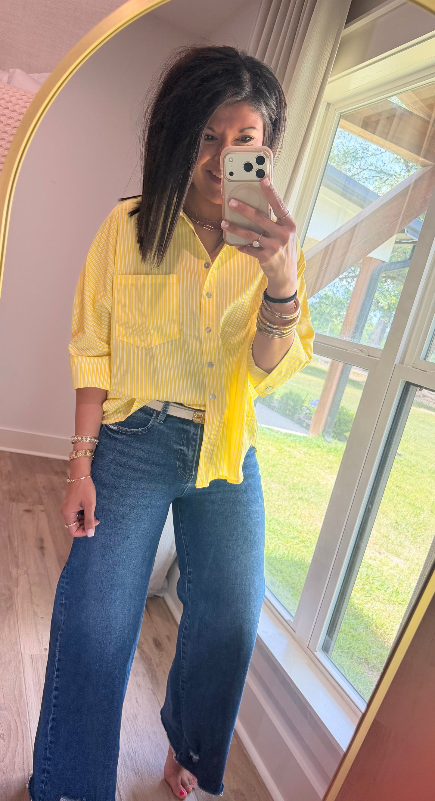 Sunshine stroll top
