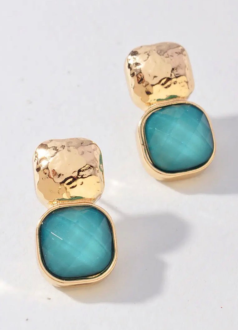 Hammered Grace Earring - GREEN