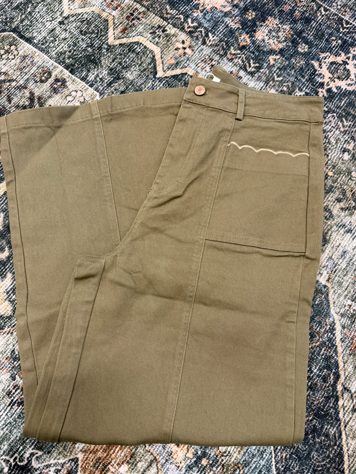 Sweet on Scallops Pant- OLIVE